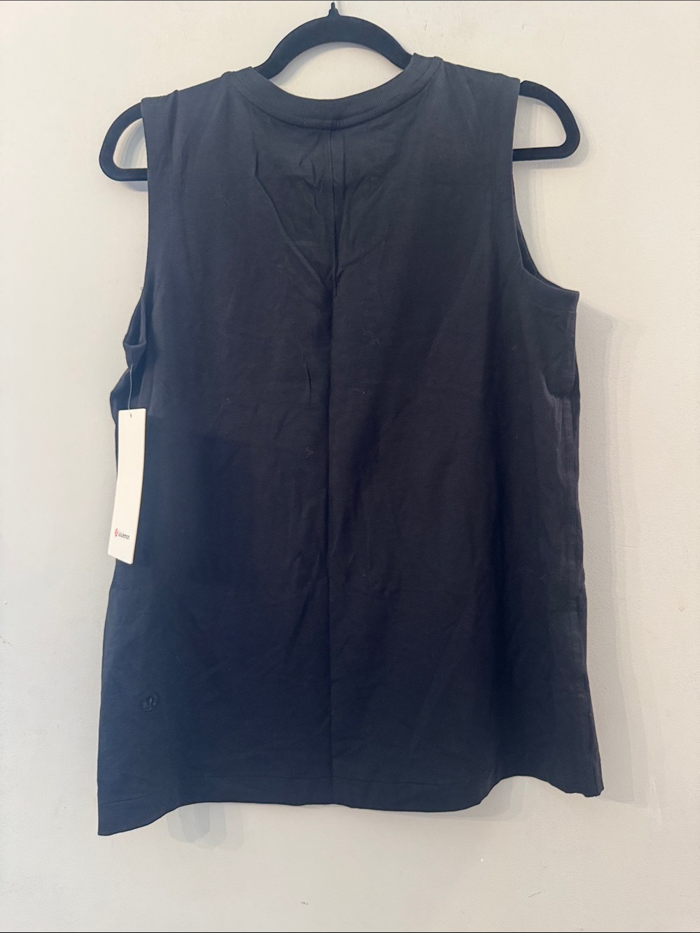 NWT Lululemon Athletica size Small Black Sleeveless oversized Crewneck Tank Top - Picture 4 of 4